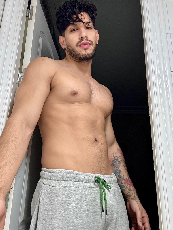 DANIEL TOP LATINO NOVEDAD EN TU CUIDAD