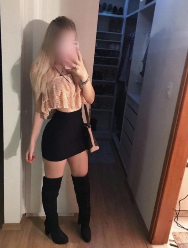 IMPLICADA JOVENZUELA 30€COMPLETITO