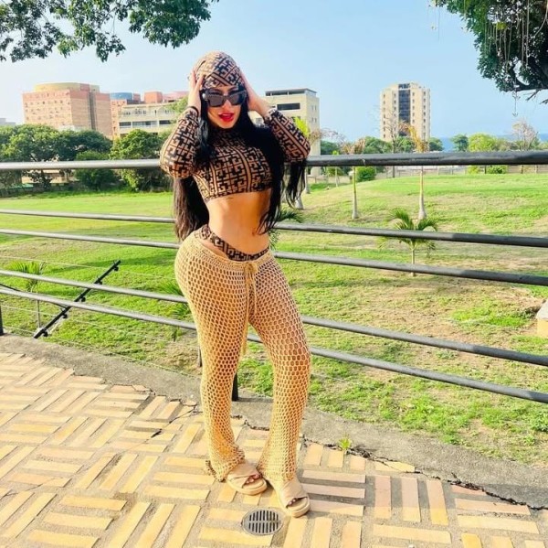 Mia Disponible En Zaragoza Las Delicias