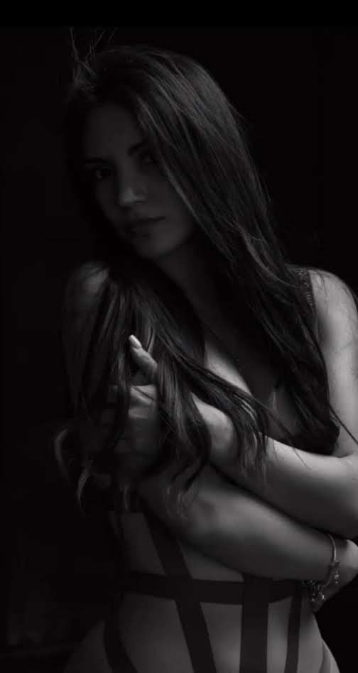 NOVEDAD EN FERROL!!! ENCANTO DE MUJER IMPLICADA