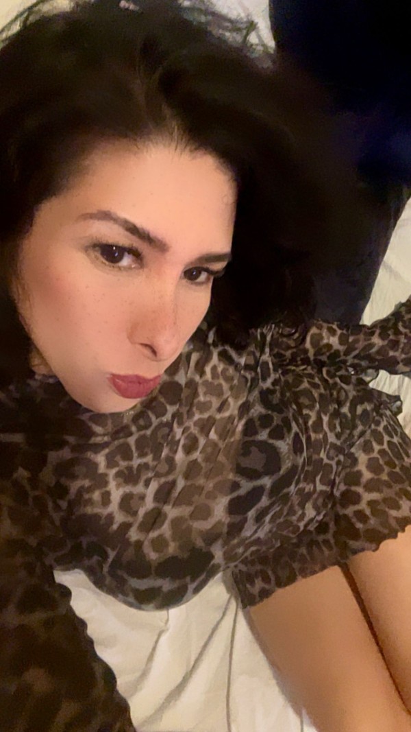 TRANS FEMENINA FIESTERA DE LUJO PISO PRIVADO Y DISCRETO