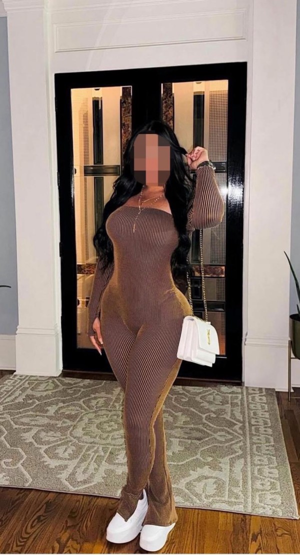 VICTORIA HERMOSA LATINA ,CAUTIVADORA