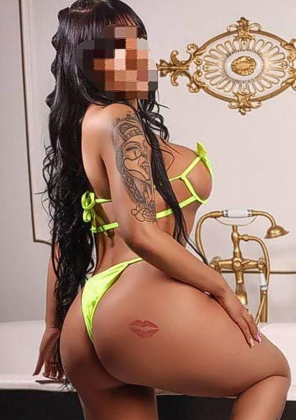 ¡SIEMPRE LISTA PARA COMPLACERTE *MIMARTE Y DARTE MUCHO PLACER!