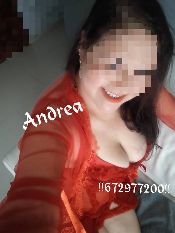 Novedad Andrea masajista erótica com camilla puerto Mazarrón
