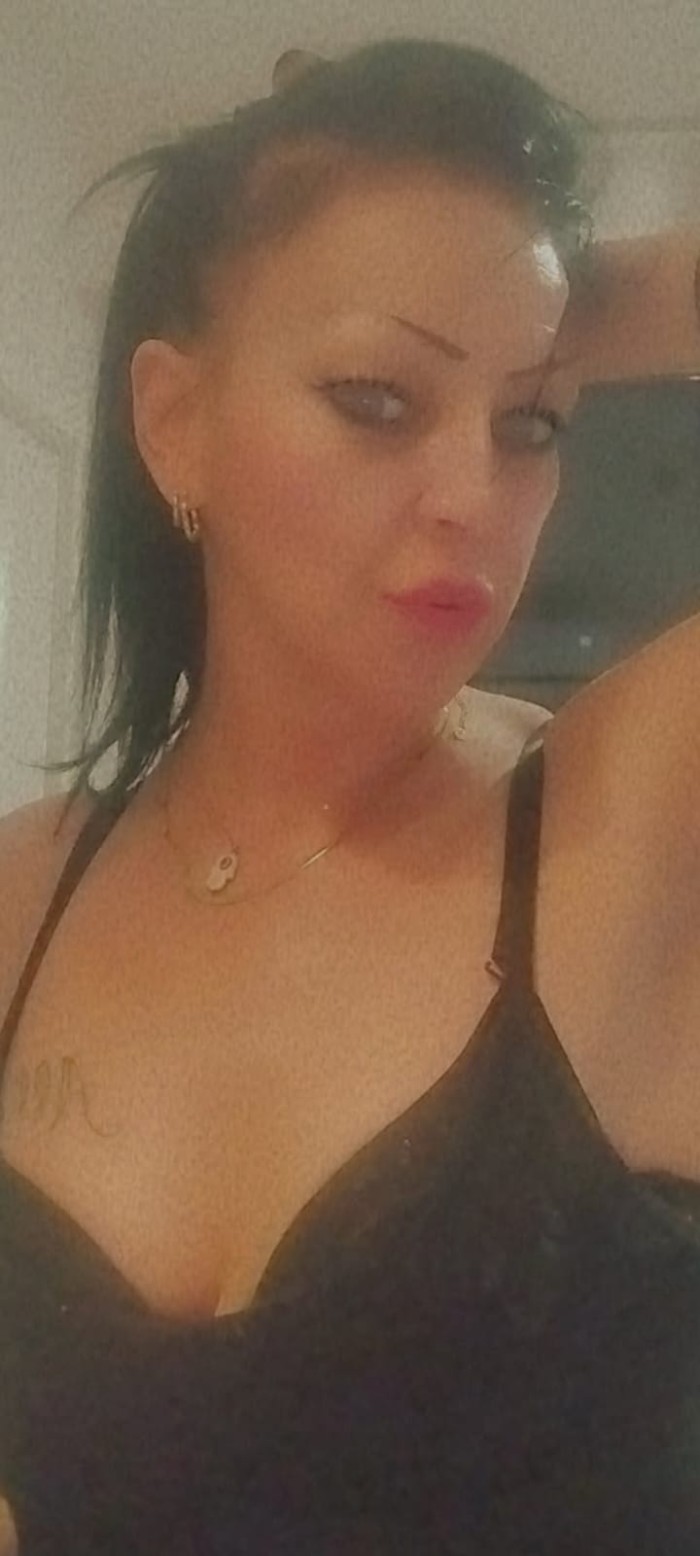 NOVEDAD LUCY MUY CACHONDA 24H FIESTERA