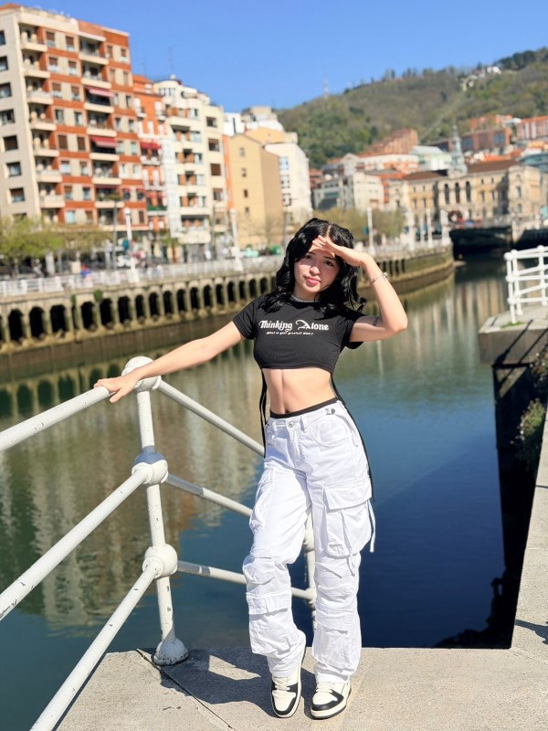 Teen muy jovencita coñito mojado