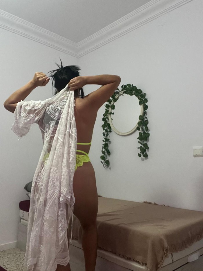 Cariñosa y complaciente…..