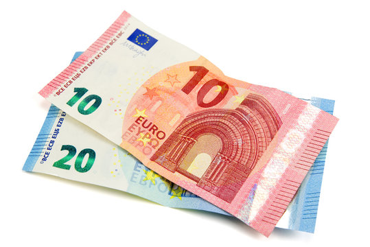 HOY MAMADA Y MASAJE 30€