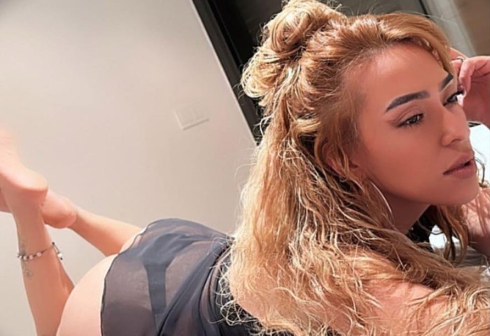 Melany deliciosa y con ganas de mmmmmm