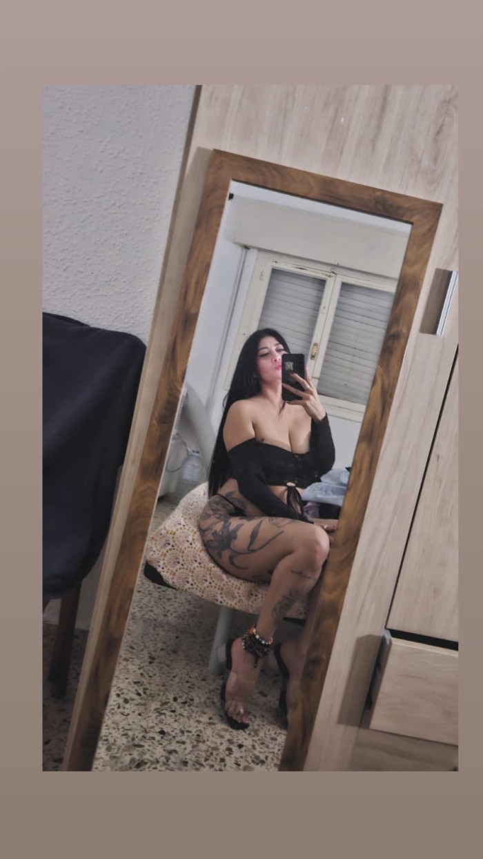 PACKS DE HORAS CON ESTA CALIENTE LATINA