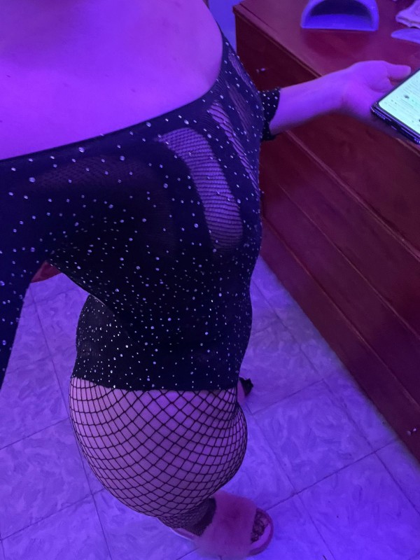 LATINA COMO MAS TE GUSTAN DESEOSA DE SEXO