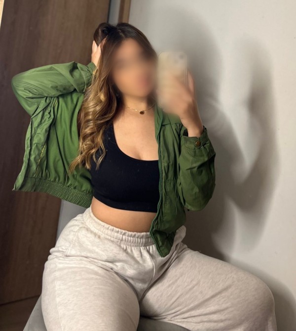 NUEVA FIESTERA CARIÑOSA CALIENTE FRANCÉS NATURAL S