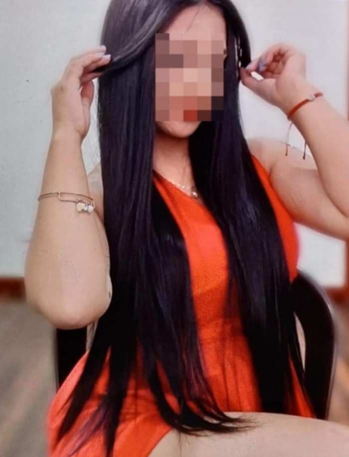 Don Benito preciosa morena con curvas