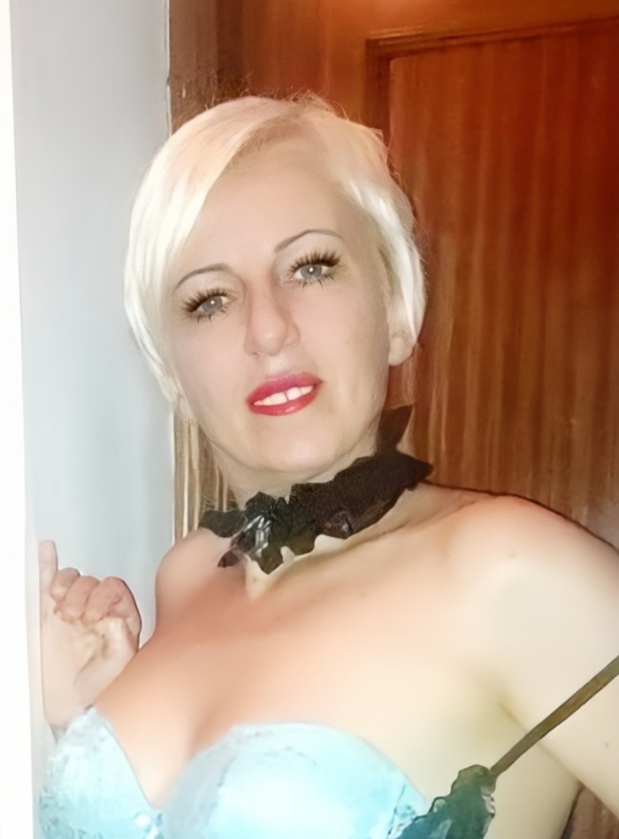 PIJA Y VICIOSA.Y ENROLLADA. (PARTICULAR)