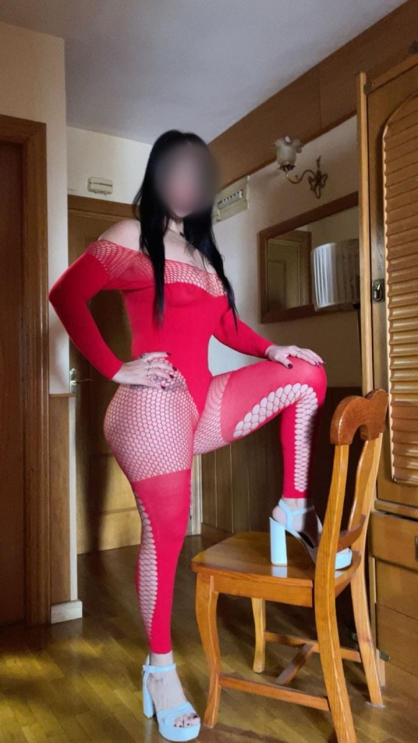 FIESTERITA IMPLICADA CACHONDA DELICIOSA COMPLACIENTE