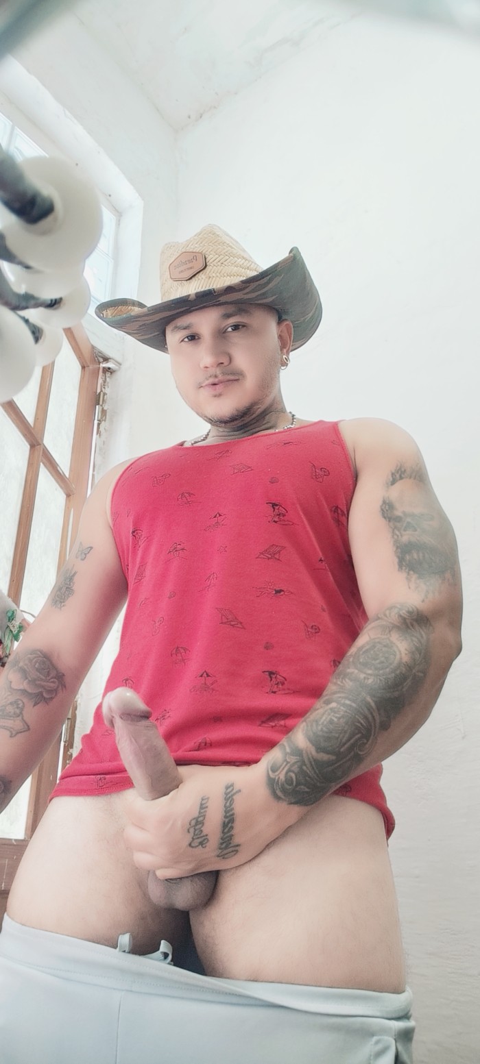 CHICO DE COMPAÑÍA VENEZOLANO EN LAS PALMAS.,XXX…