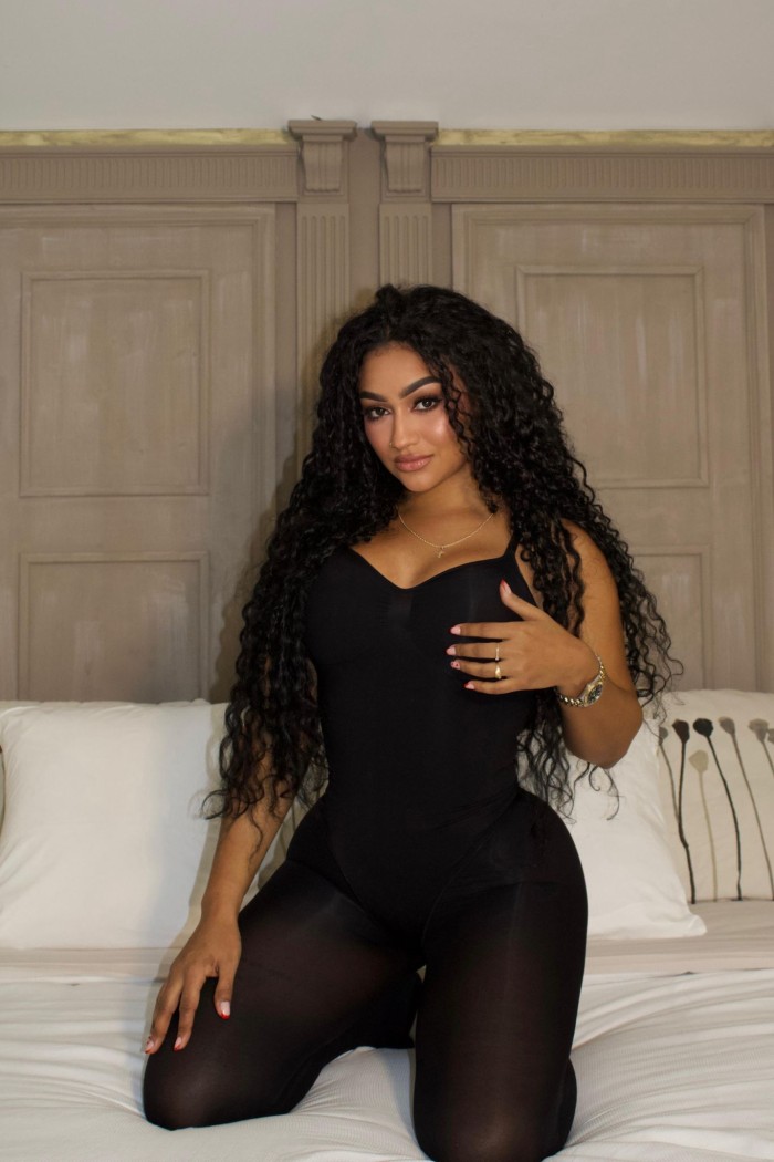 nuevamente ESTE BOMBOM DE REGRESO EN FIGUERES