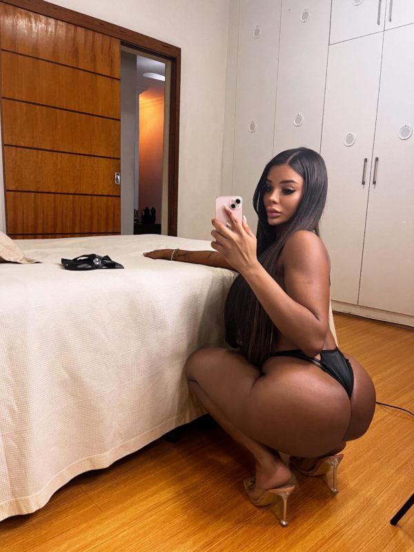 Diosa real del sexo y morbo completa