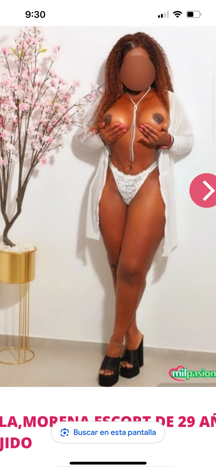 Mulata SEDIENTA de LECHE