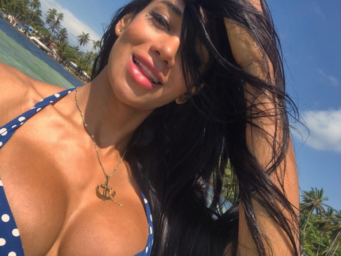 LAURA TRANS VEN A DIVERTIRTE!!! 634375170 CALAFELL