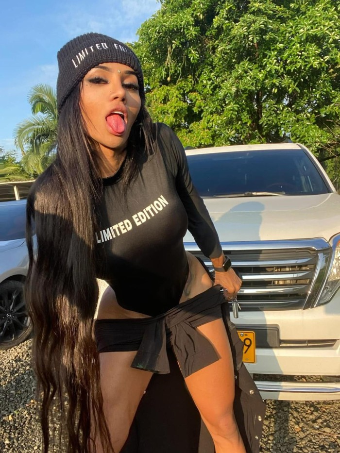 LAURA TRANS VEN A DIVERTIRTE!!! 634375170 CALAFELL