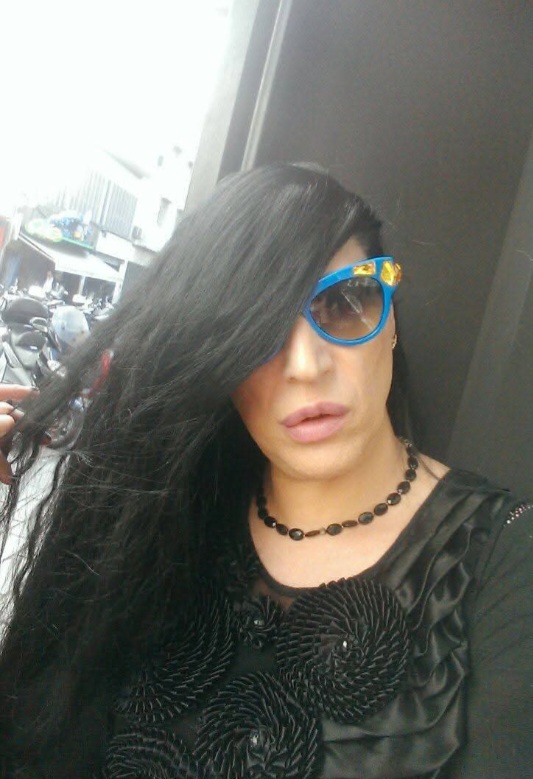 TRANS ESPAÑOLISIMA..SOLO SALIDAS..CASA..HOTEL ..CO