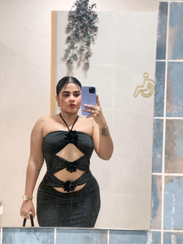 VALERY VENEZOLANA SUPER EXTROVERTIDA MUY CARIÑOSA.