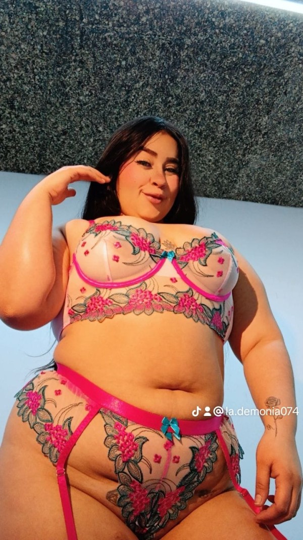 Venezolana ardiente en Gandia