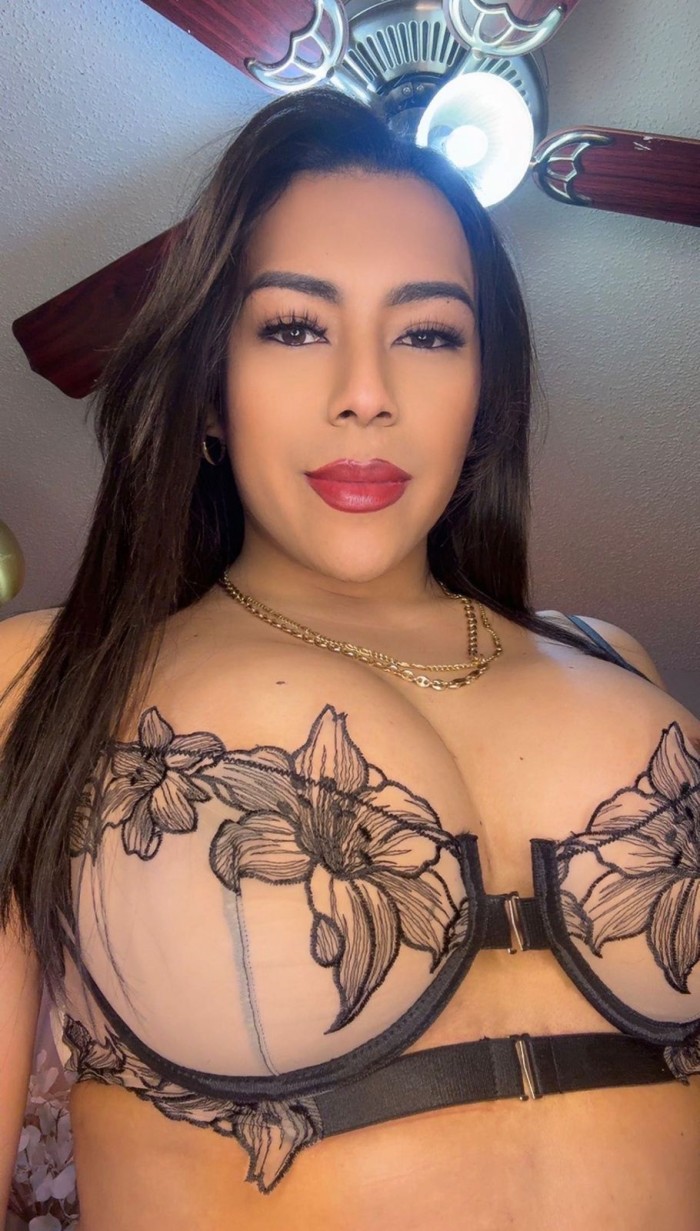 MICHELLE EXUBERANTE PLACER Y PASION -613138495
