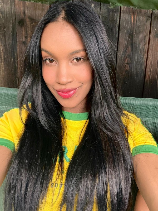 POTENTE CHICA TRANS MUY TENTADORA Y MORBOSA..!!!