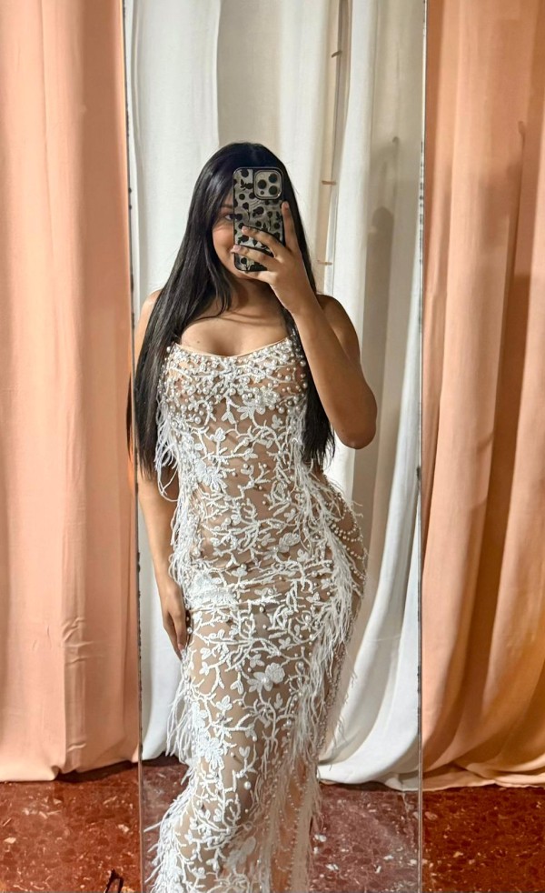 POTENTE CHICA TRANS MUY TENTADORA Y MORBOSA..!!!