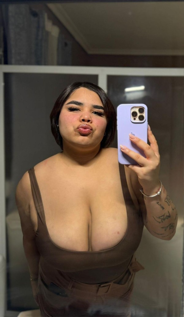 Implicada apasionada quiero amantes ardientes