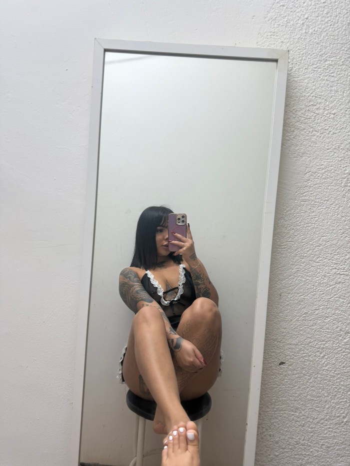 Tokio,chica Coreana en Pinto