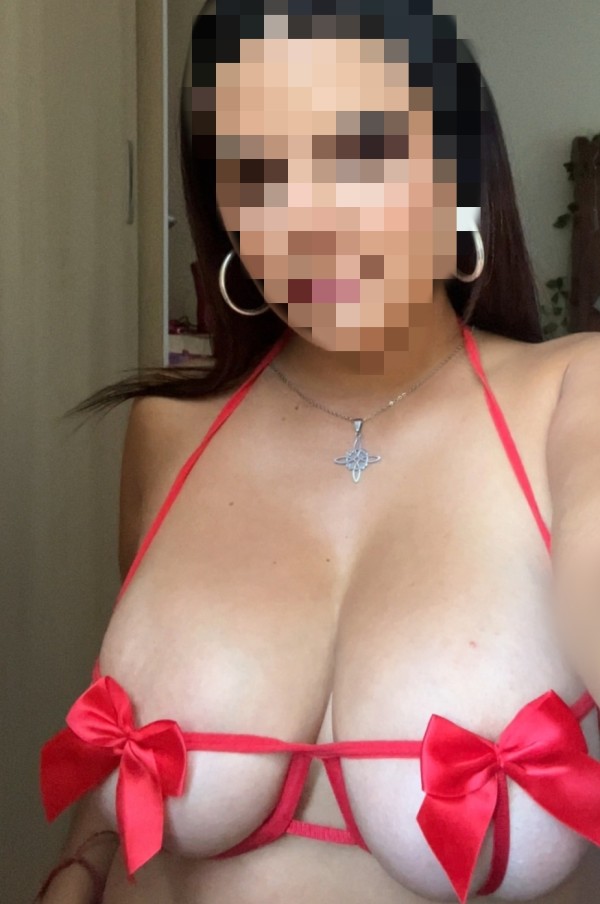 Masajista profesional aceite relájante erótico