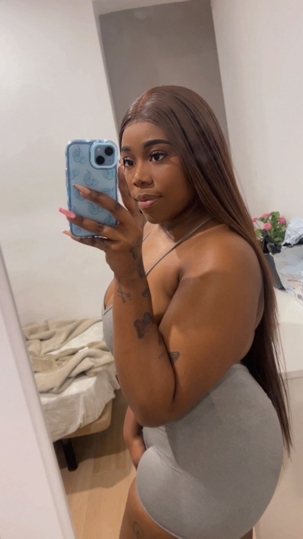 Morenaza seré tu adicción te encantara mi francés