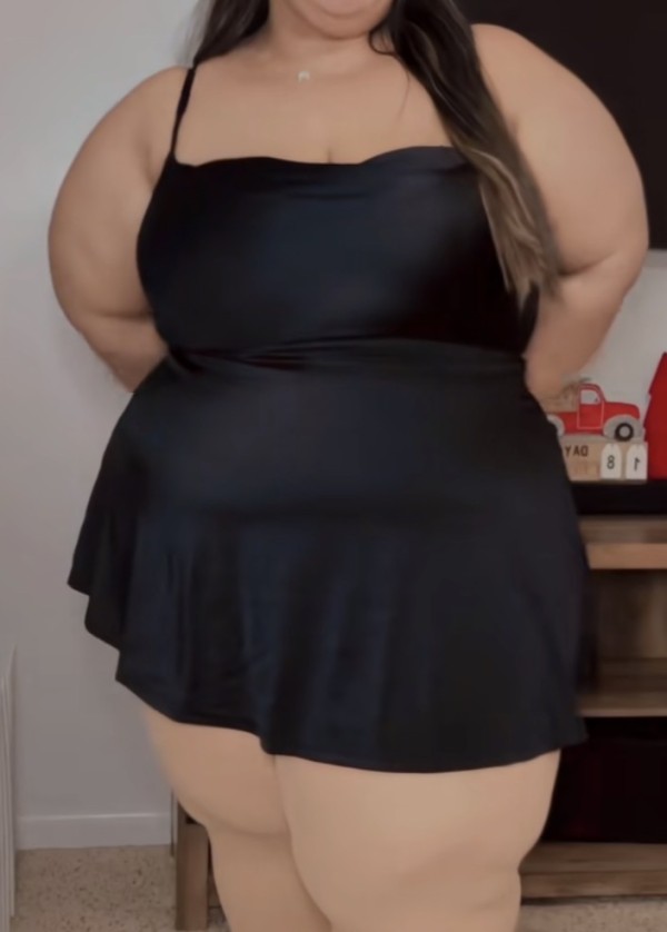 Sara Belleza Española, Rostro Muy Guapo y Pecho 100