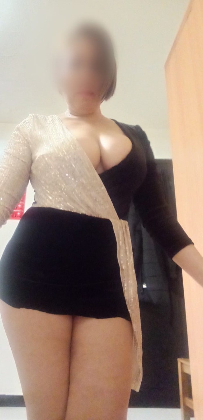 YENI NOVEDAD! MORBOSA MAMADORA INSACIABLE FIESTERA EN LEON