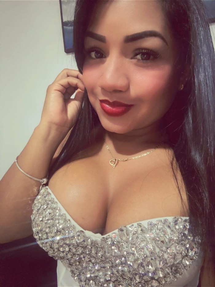 SENSUAL ESCORT VENEZOLANA EN BILBAO