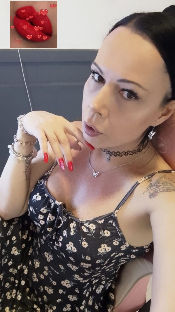 La chica que conoce el punto G del los hombres solo Quin lo tiene lo sabe.