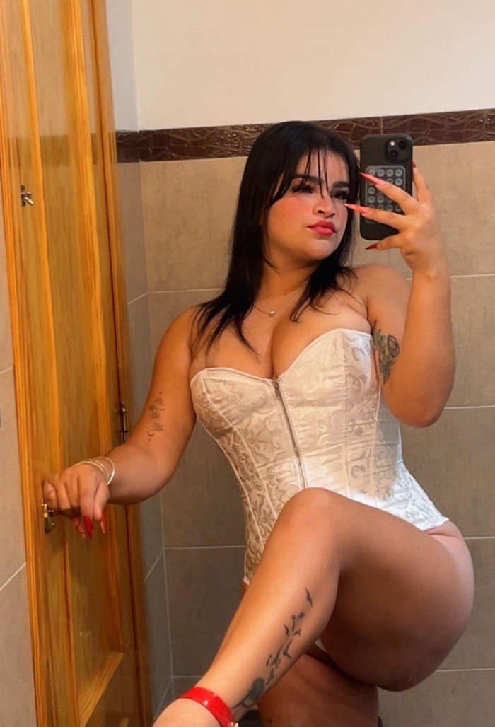 CHICA HERMOSA MORBOSA TU MEJOR ELECCIÓN REAL