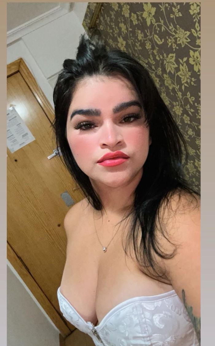 CHICA HERMOSA MORBOSA TU MEJOR ELECCIÓN REAL