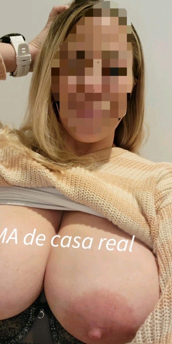 AMA DE CASA TETONA REAL DON BENITO