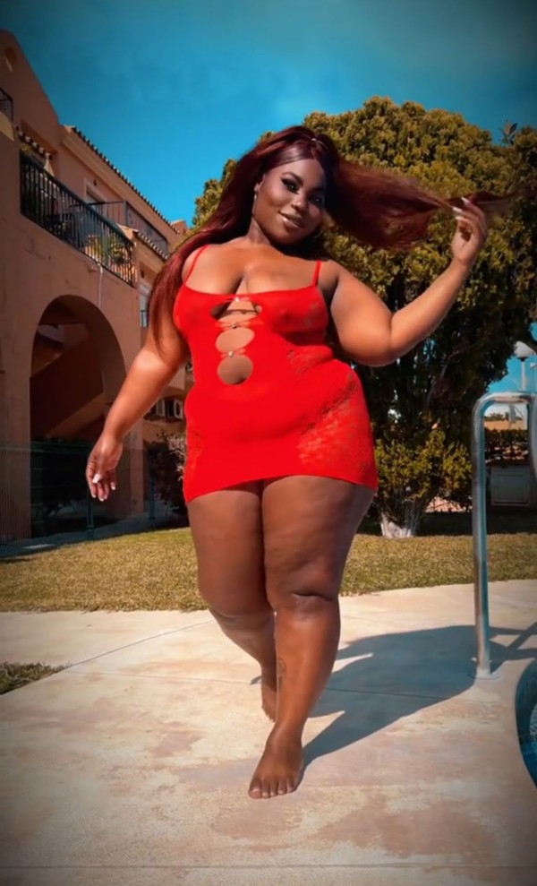 RUBI COLOMBIANA!! JOVENCITA CARIÑOSA MORBOSA CACHONDA LA CALA DE MIJAS