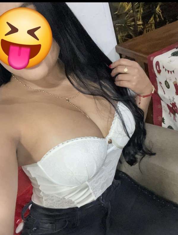 LEIDY, NOVEDAD!!!…CULONA Y TETONA MUY CARIÑOSA!!!
