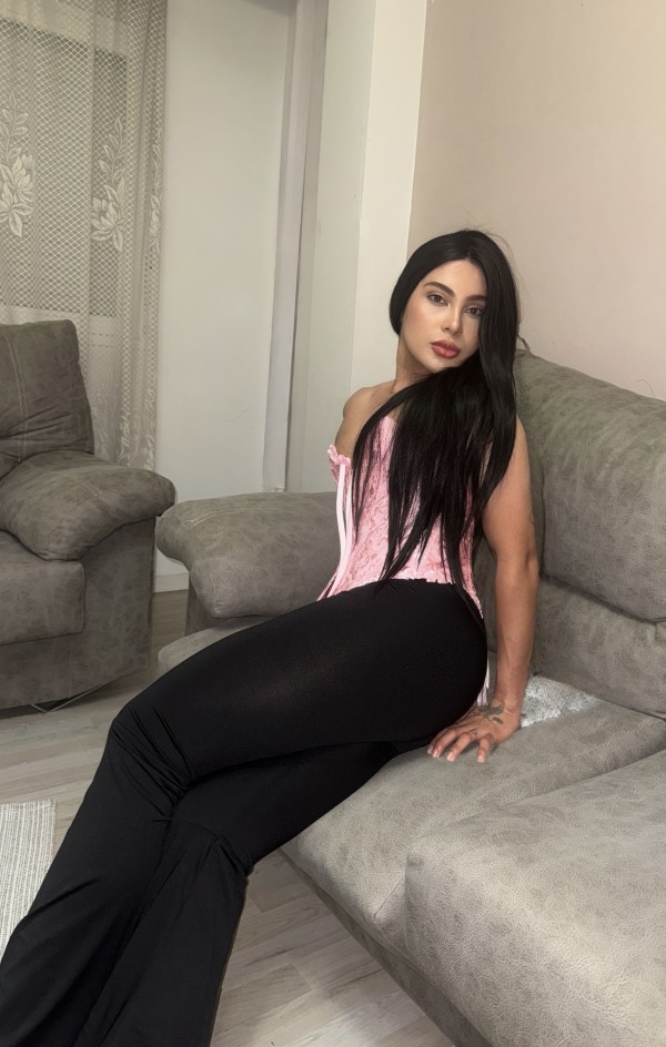 LA MÁS GUARRA DE TODAS FIESTERA Y VICIOSA A TOPE