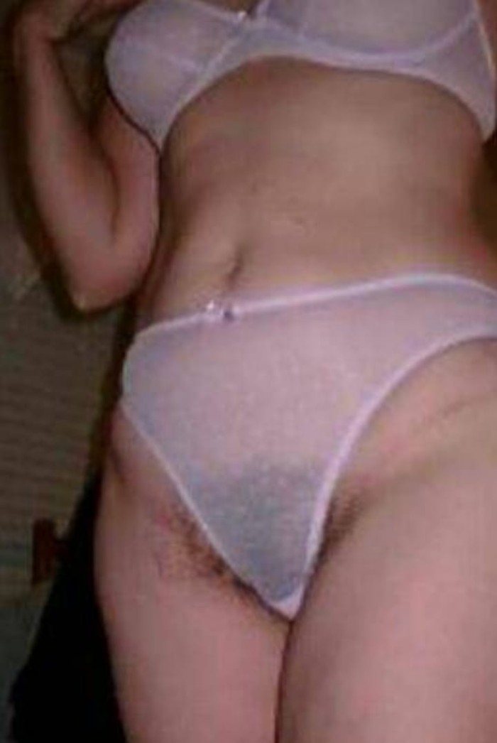 Madurita sevillana mucho vello