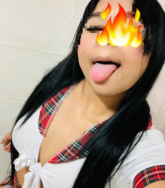 NIÑATA PERO VICIOSA / SÍ A TODO PAPI VENTE 24HRS