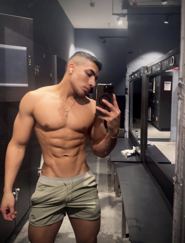Latino XL