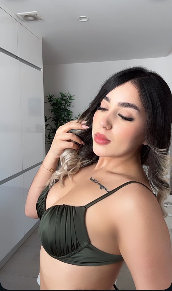 SOY MEGAN  HERMOSA  DIOSA ANGELICAL ESPECIALMENTE PARA TI