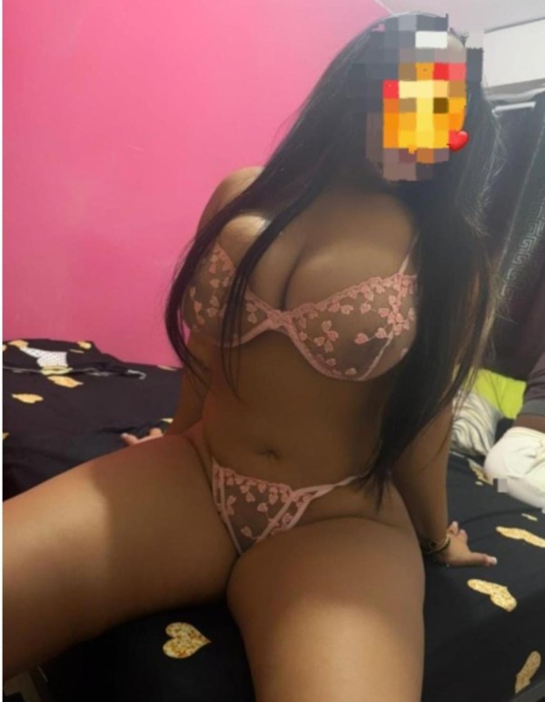 Mulata cachonda nueva en Gijon